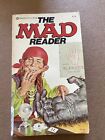The MAD Reader par Harvey Kurtzman - Ballantine Paperback 1963 excellent état livraison incluse