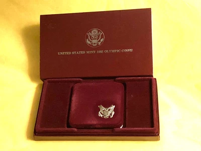 🇺🇸 1988 S UNITED STATES  Olympic SILVER Dollar PROOF Coin - Image 1 of 4