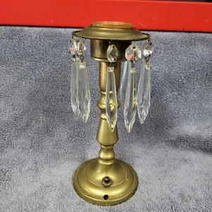 Portacandele vintage fatto a mano in ottone realizzato con vecchia lampada con ornamenti in cristallo - Foto 1 di 6