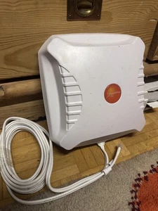 Poynting Antennas 5G/LTE Mast/Wand A-XPOL-0002-V3-01 weiß SMA (M) LoRa Helium 11 - Zdjęcie 1 z 4