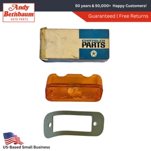 1965 Dodge Dart Left Driver Side Parking Light Lamp Lens & Gasket 2525519 NOS. - Picture 1 of 8