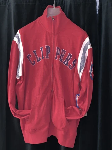 LOS ANGELES CLIPPERS • JACKET • FORTY SEVEN / 47 BRAND • COLOR RED • SIZE M Cover