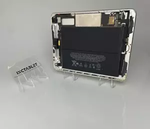 Apple iPad Mini 2nd Gen 32GB Silver (Minor Fault Item) - Ref936 - Picture 1 of 8