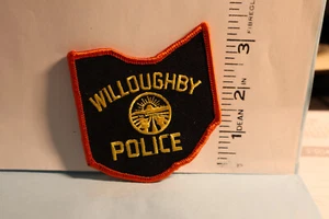 police patch   WILLOUGHBY POLICE OHIO - Picture 1 of 1