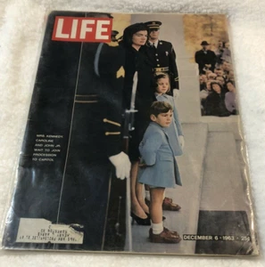 Life Magazin 6. Dezember 1963 Kennedy Beerdigung Ausgabe Waschpost Ausschnitt JFK - Bild 1 von 8