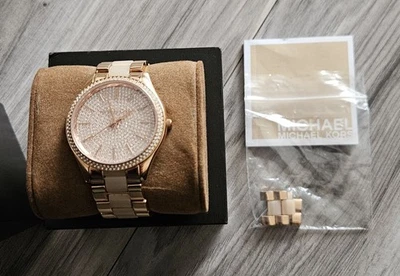 Michael Kors Women's Crystal Pave Rose Gold Stainless Steel Watch MK4288 - Image 1 of 4