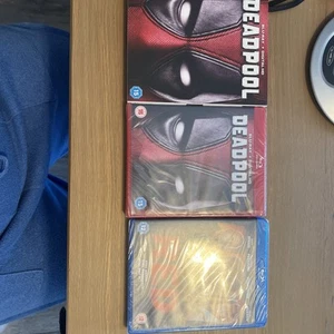 Deadpool & RED BLUEE RAY MOVIES - Picture 1 of 5