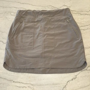 Gonna pantaloncino donna Athleta elasticizzata kaki taglia 6 - Foto 1 di 9