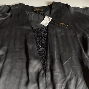 Akiko 100% Silk Black Embellished Split Flutter Sleeves Size Small NWT $178 - Picture 1 of 8