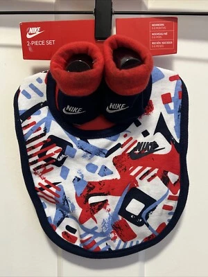 Nike Bebé Infante Niños Talla 0-6 Meses Azul Rojo Babero Botines Calcetines Conjunto de 2 Piezas Foto 1 de 3