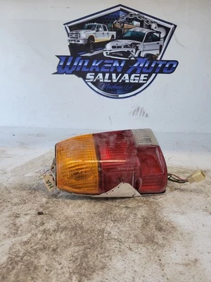 Luz trasera izquierda conductor estación 4 puertas Wgn se adapta a 80-82 SUBARU PASS. 650583 Foto 1 de 2