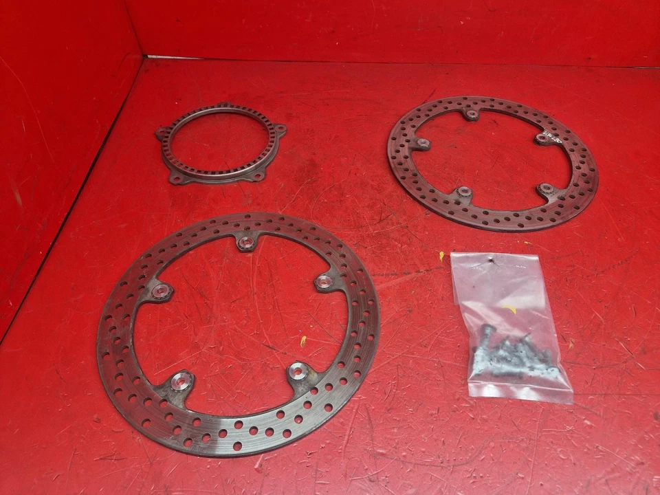 2015 BMW F800GT FRONT BRAKE DISC PAIR - Image 1 of 4