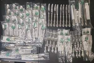 Queen Elizabeth I Towle Sterling 66 Pieces Twelve 5-Pc Settings/ 6 Serving Piece - Picture 1 of 13