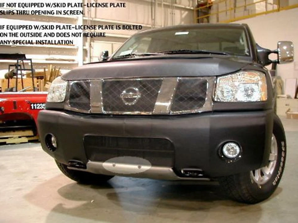 Sujetador con cubierta de máscara frontal Lebra para Nissan Titan 2004-2014 y Armada 2004-2007 Foto 1 de 1
