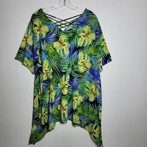 Catherines Leaf Print Tunic Top Plus Size 2X Sharkbite Hem Short Sleeve Pullover - Picture 1 of 4