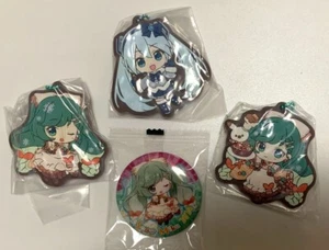 Set of 4 Snow Miku 2024 Assort Gacha Rubber Strap & Badge Hatsune Miku aaa - Picture 1 of 5