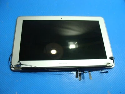 Macbook Air A1465 11" 2014 MD711LL/B LCD Screen Assembly Silver 661-7468 - Image 1 of 4