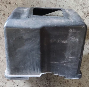 VW Golf MK4 Petrol Battery Box Tray Cover 1J0915435C - Picture 1 of 4