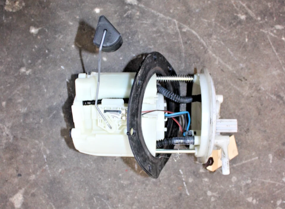 2015-2021 SUBARU  WRX OEM Fuel Pump Assembly 42021VA020 - Image 1 of 3