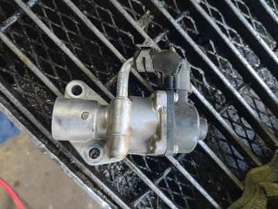 Ford C-Max 2014 EGR Foto 1 de 4