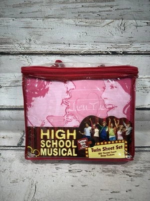 Y2K High School Musical Zac Efron Vanessa Hudgens Twin Sheet Set Disney 2009 NEW - Image 1 of 4