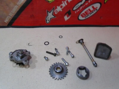 2008 YAMAHA YZ 250F OIL PUMP (C) 08 YZ250F - Imagem 1 de 4