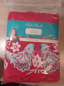 The Pioneer Woman Red Mazie Bird Christmas Tree Skirt, 48" Diameter NEW NIP - Picture 1 of 4