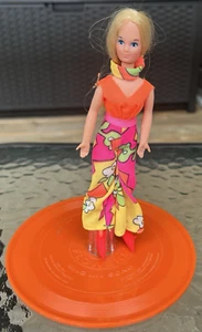 Vintage 1970 Mattel Rock Flowers Heather Puppe mit Schallplatte - Bild 1 von 8