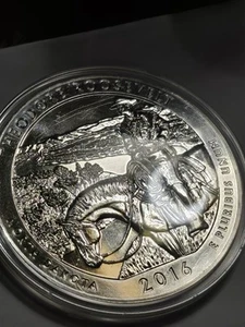 2016 Theodore Roosevelt National Park 5 oz Round, .999 Fine Silver, Encapsuled - Picture 1 of 6