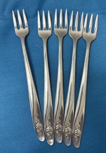 5 Oneida Stainless Pickle/Olive Forks 3 Prong Silverware Flatware - Picture 1 of 3