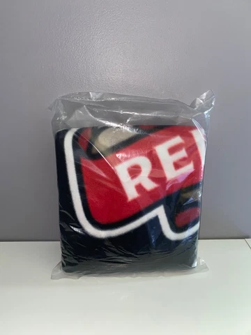 150th Anniversary Cincinnati Reds Red Stockings Throw Blanket Cover