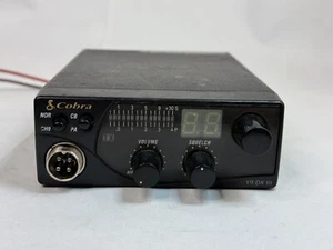 Vintage Cobra 19 DX III Mobile CB Radio No Microphone Powers On - Picture 1 of 3