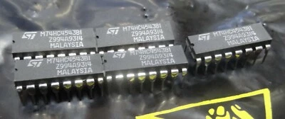 5x M74HC4543B1 74HC4543 BCD-to-7 Segment 16 pin DIP ST CD74HC4543B - Image 1 of 2