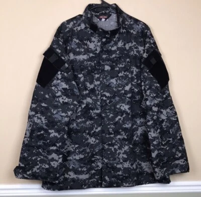 Tru-Spec Men’s XL Long Camouflage Military Multi-Pocket Gray Black Shirt - Image 1 of 4