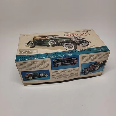 Vintage Hubley SJ Duesenberg  1/18 Scale Classic Metal Model Car Kit Unassembled - Image 1 of 4