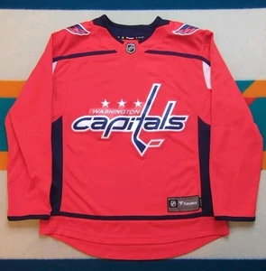 Camiseta cosida de los Washington Capitals en blanco NHL fanáticos del hockey roja pequeña - Imagen 1 de 5
