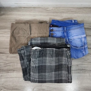Women's Pants Jeans Size 15 Lot of 3 - Picture 1 of 7