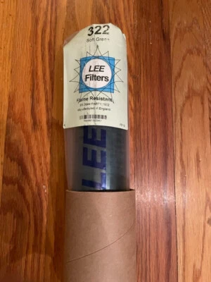 LEE 过滤凝胶卷 - 322 - 软绿色 - 全卷 - 48 英寸 x 25 英尺 — 第 1/2 张图片