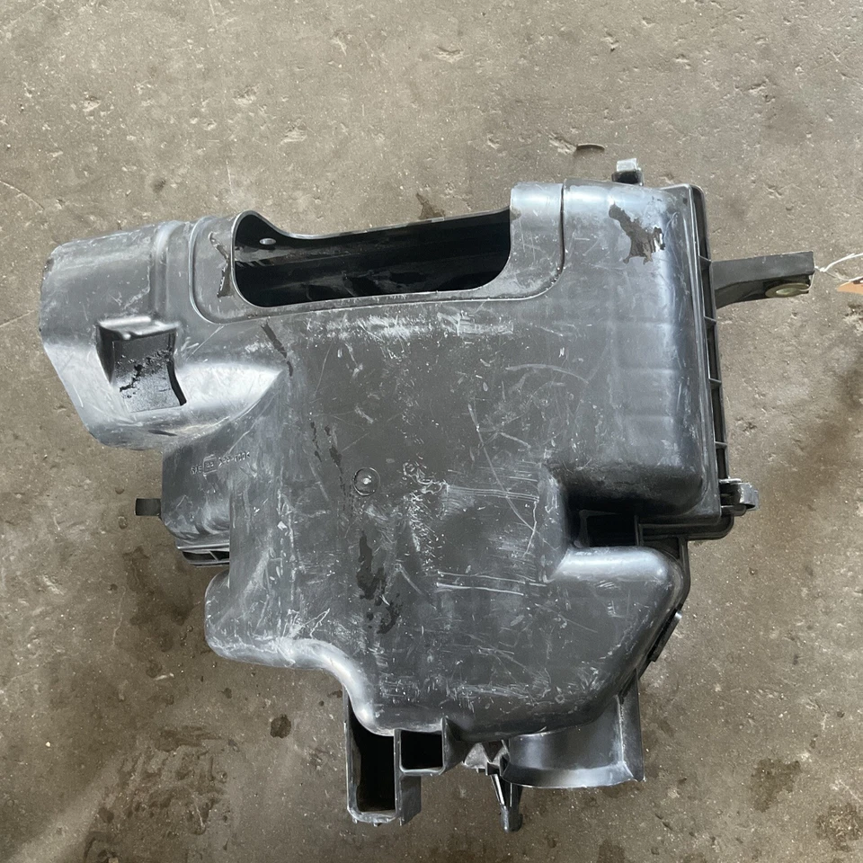 03-07 Carcasa Filtro Aire Infiniti G35 Nissan 350Z 16528-AL500 Foto 1 de 4