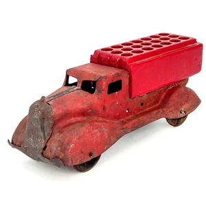 MARX WYANDOTTE Tow Truck WOOD WHEELS Rat Rod Pressed Steel Man Cave Tin Patina - Picture 1 of 23