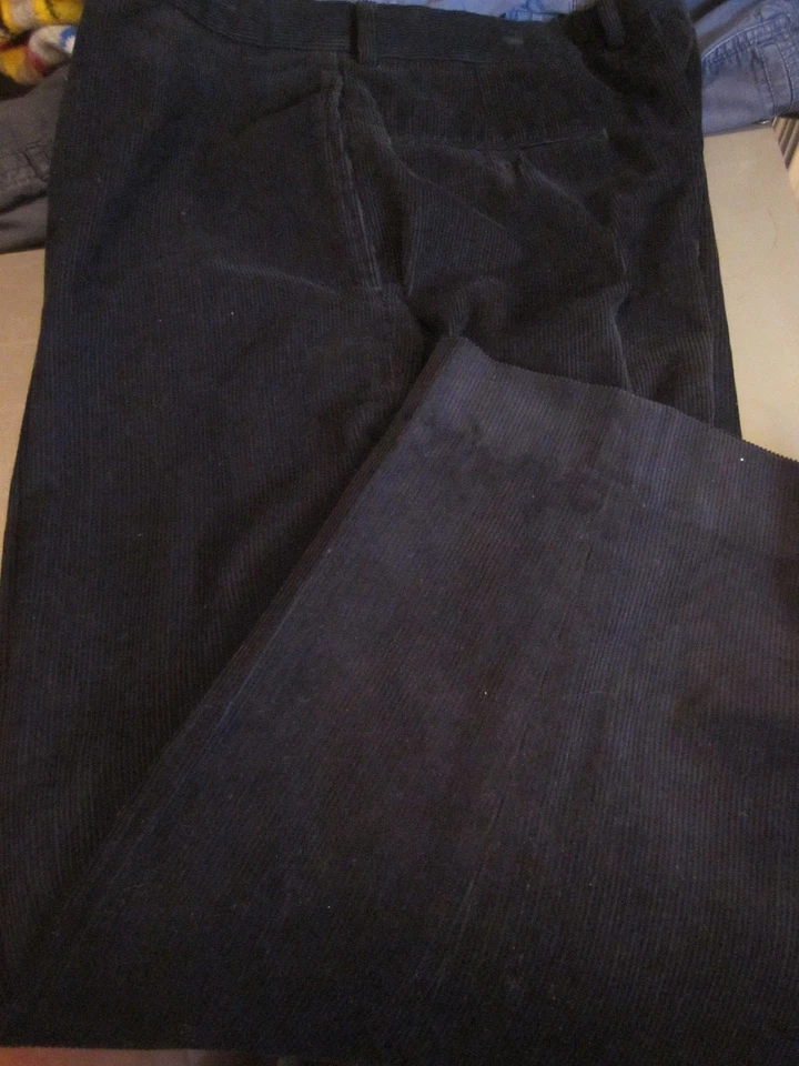 EUC JOS. БАНК ПЛОСКИЙ ПЕРЕДНИЕ ШНУРЫ ВЕЛЬВЕТОВЫЕ БРЮКИ ЧЕРНЫЙ 36 X 25,5 - Изображение 1 из 1