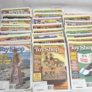 Lot of 25 Toy Shop Magazines Hobby Toys Newpaper Magazine April 2000-2001 - Picture 1 of 7