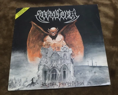 LP SEPULTURA Bestial Devastation 1990 First Pressing Vinyl Foto 1 de 4