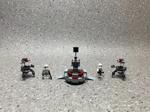 LEGO® Star Wars 75000 Clone Troopers Vs. Droidekas - Bild 1 von 5