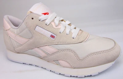 NEW! Reebok Nylon Classic Women Casual Sneakers Size 7.0 Chalk Pink Walking Shoe - Image 1 of 4