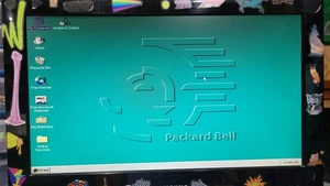 Packard Bell Multimedia D160 Plus Intel Pentium 133MHz Windows 95 Please Read - Picture 1 of 18
