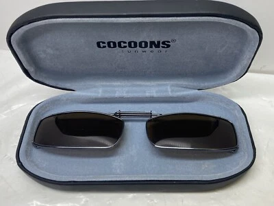 Gafas de sol polarizadas con clip para hombre COCOONS SUNWEAR con estuche. Usado Foto 1 de 4