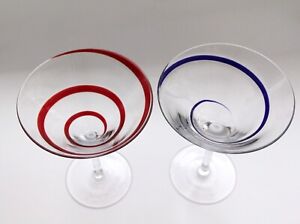 2 lunettes martini vintage Pier One Swirl, rouge et bleu cobalt