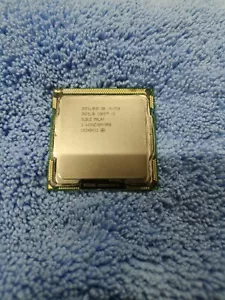 CPU Intel Core i5-750 LGA 1156 Socket H1 Processore Quad 4 core - Foto 1 di 1