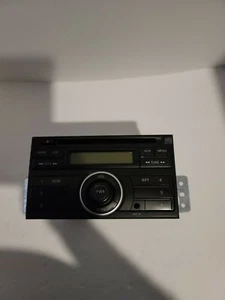 Nissan OEM head unit PP-3089L (fits: 370Z, Versa, NV) cd radio player - Picture 1 of 5